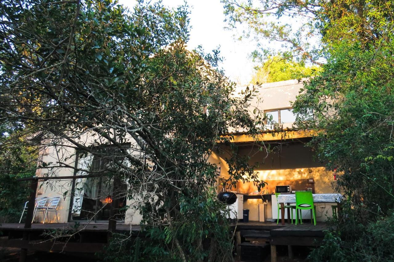Umkhumbi Lodge Hluhluwe Exteriör bild