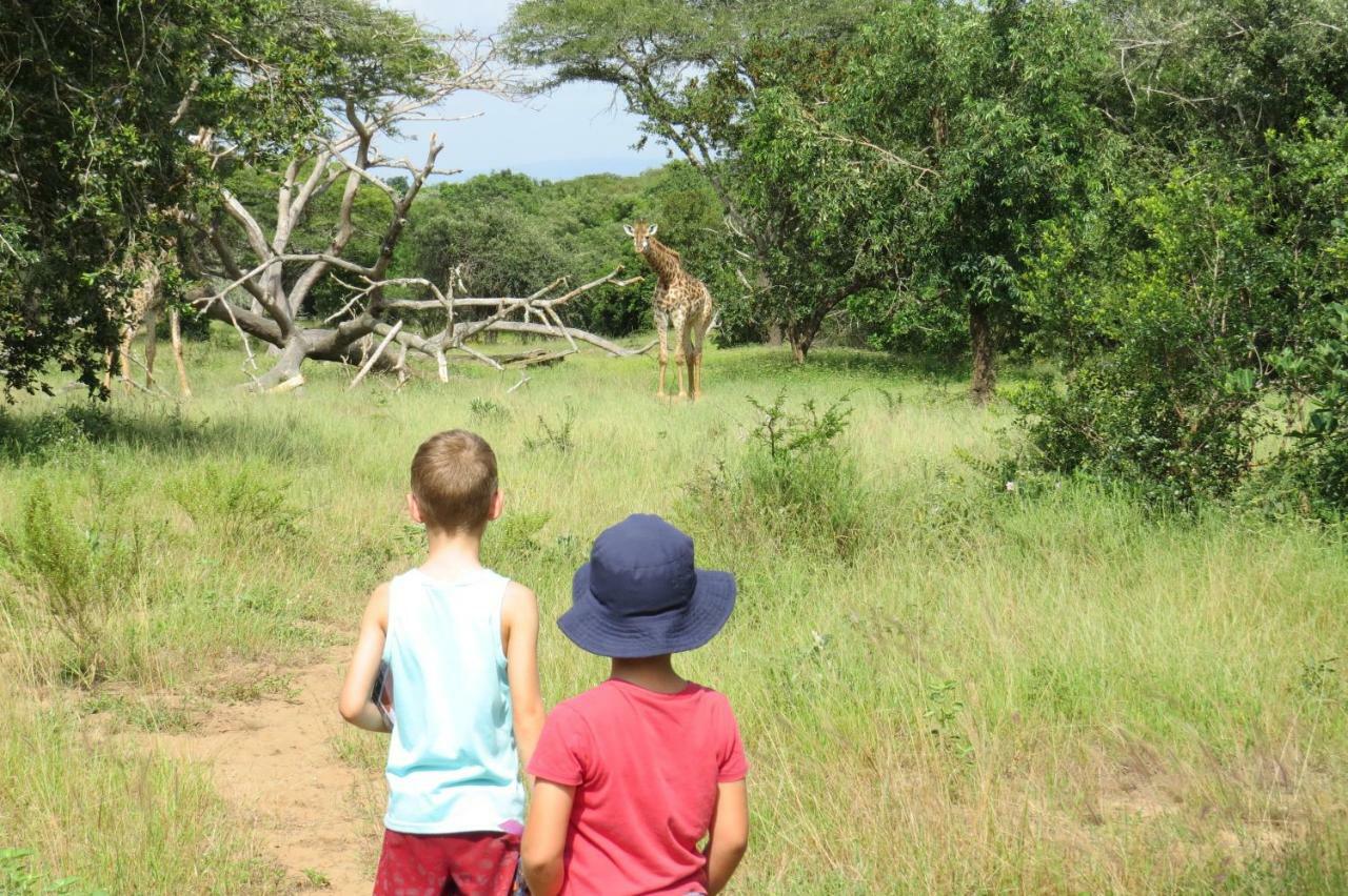 Umkhumbi Lodge Hluhluwe Exteriör bild