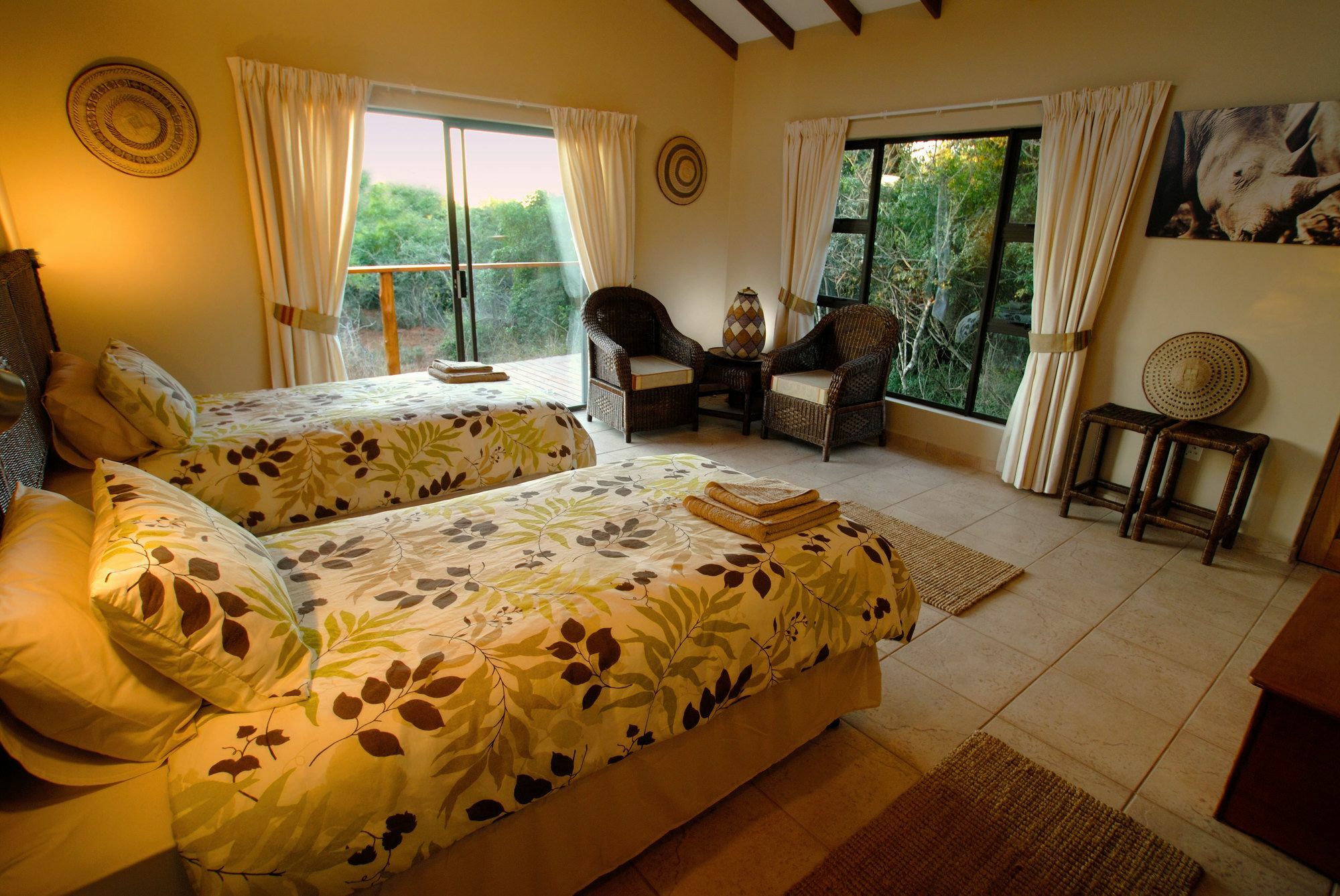 Umkhumbi Lodge Hluhluwe Exteriör bild