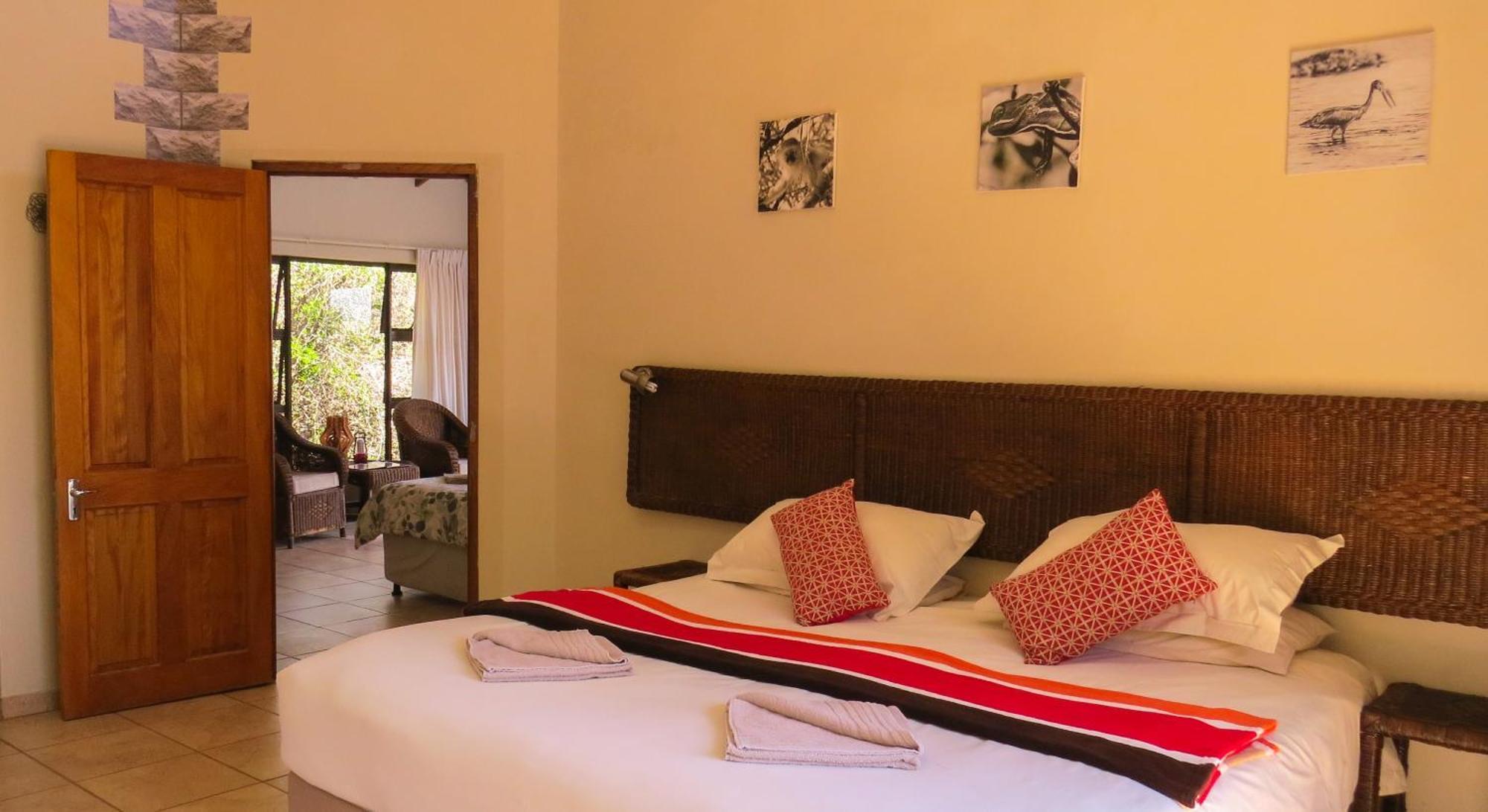 Umkhumbi Lodge Hluhluwe Exteriör bild