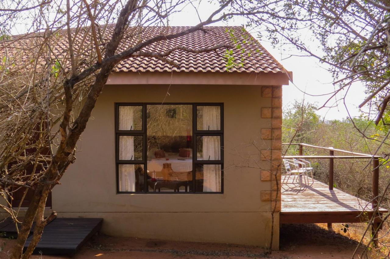 Umkhumbi Lodge Hluhluwe Exteriör bild